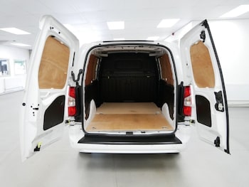 Used Vauxhall Combo 2023 for sale - 77632098: Photo