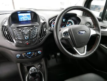 Used Ford Transit Courier 2017 for sale - 76068555: Photo