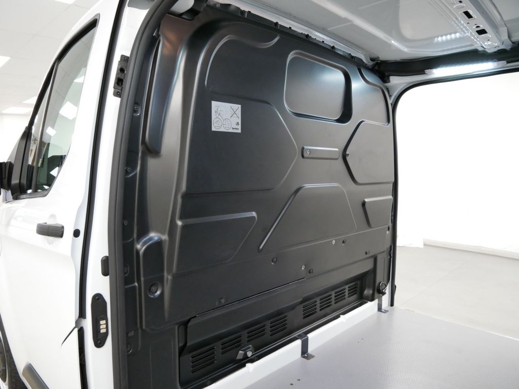 Used Ford Transit Custom 2023 for sale - 76356179: Photo 5