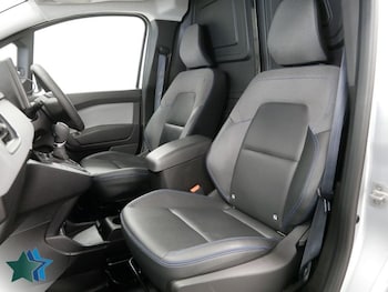 Used Nissan Other 2024 for sale - 78597579: Photo