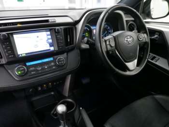 Used Toyota RAV4 2017 for sale - 74756687: Photo