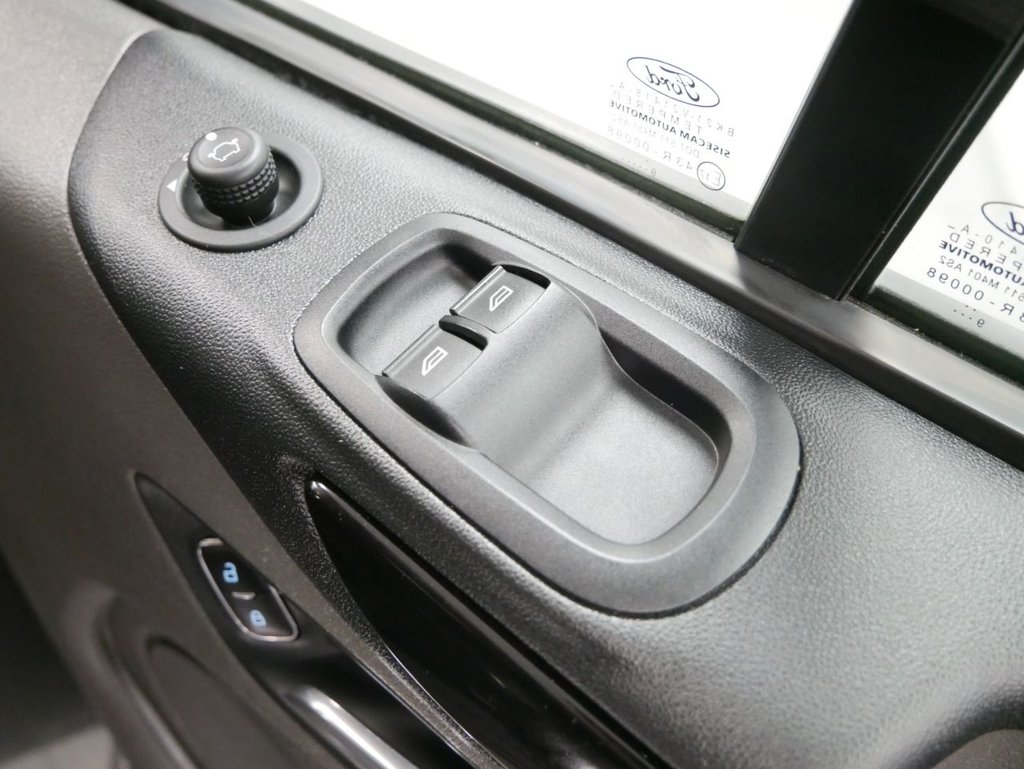 Used Ford Transit Custom 2020 for sale - 76710806: Photo 38