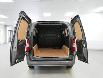 Used Peugeot Partner 2023 for sale - 75974594: Photo