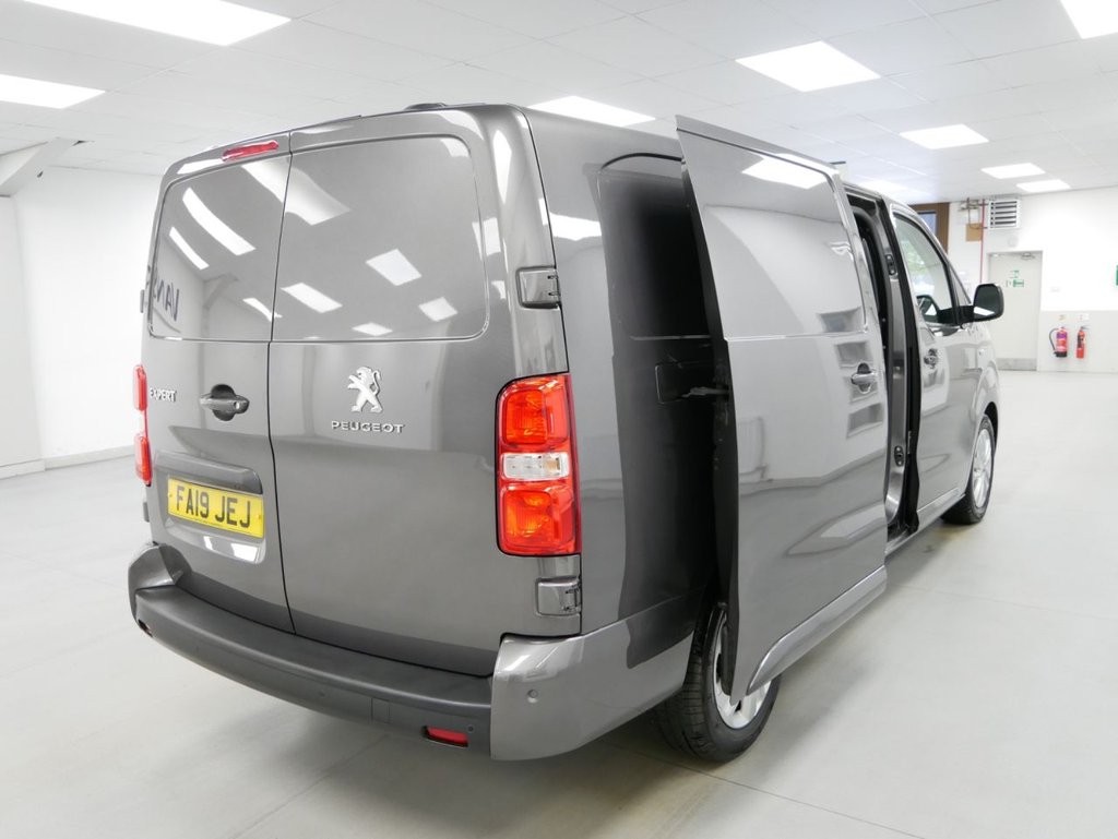 Used Peugeot Expert 2019 for sale - 76345127: Photo 25