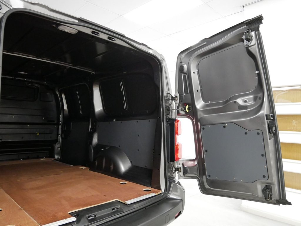 Used Peugeot Expert 2019 for sale - 76345127: Photo 29