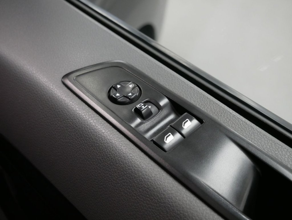 Used Peugeot Expert 2019 for sale - 76345127: Photo 32