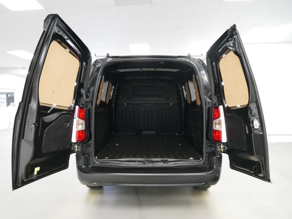 Used Toyota ProAce 2023 for sale - 77608756: Photo 6