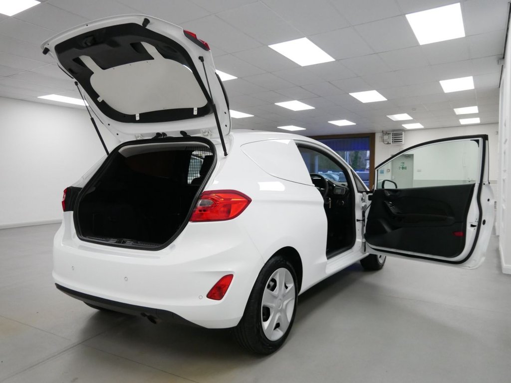 Used Ford Fiesta 2020 for sale - 77534167: Photo 40