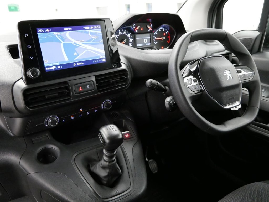 Used Peugeot Partner 2022 for sale - 77748420: Photo 2