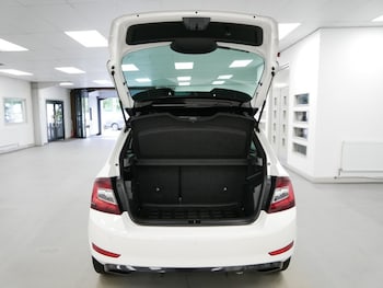 Used Skoda Fabia 2021 for sale - 75642840: Photo