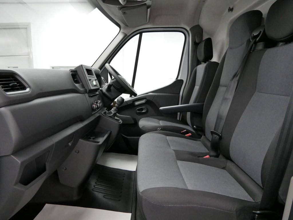 Used Nissan Interstar 2024 for sale - 77287494: Photo 16