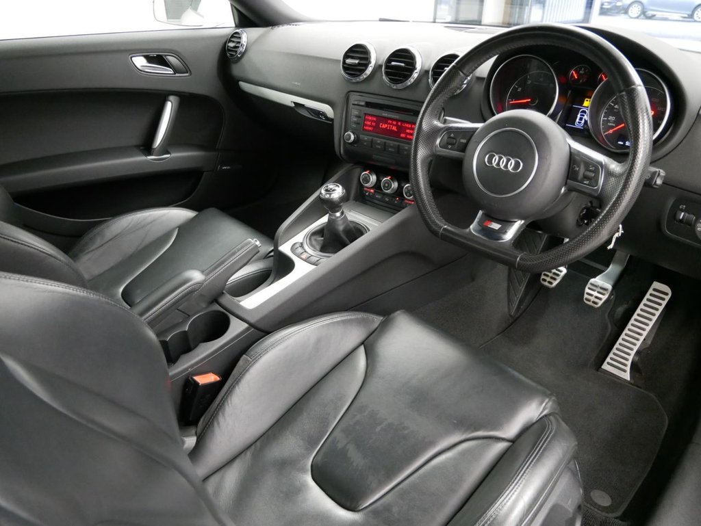 Used Audi TT 2011 for sale - 76570043: Photo 15