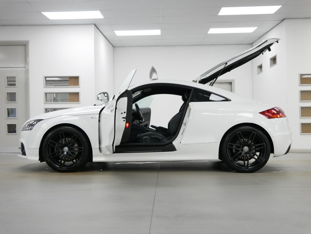 Used Audi TT 2011 for sale - 76570043: Photo 29