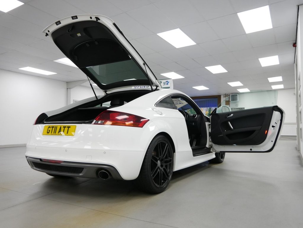 Used Audi TT 2011 for sale - 76570043: Photo 31
