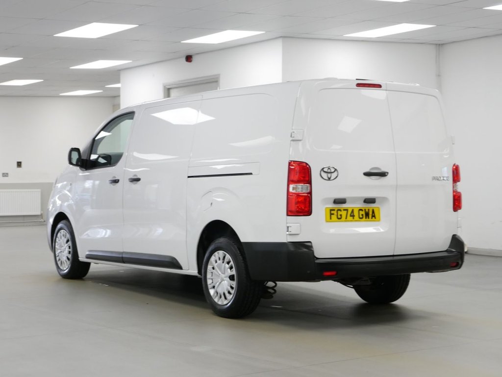 Used Toyota ProAce 2024 for sale - 77835128: Photo 13