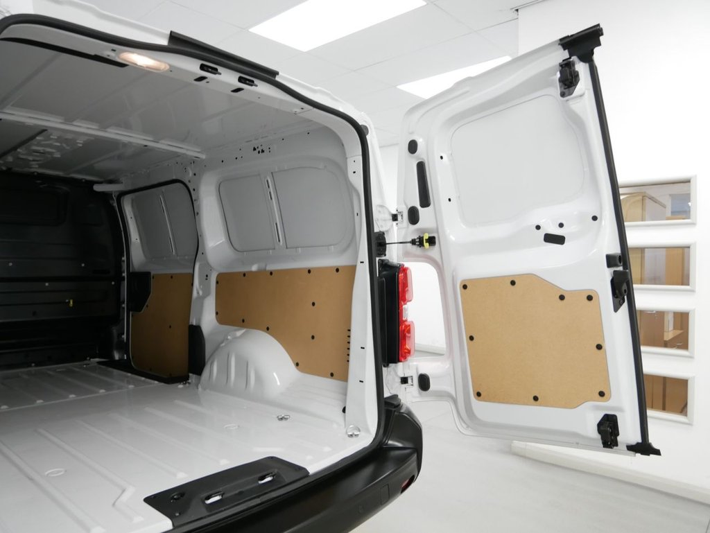 Used Toyota ProAce 2024 for sale - 77835128: Photo 41