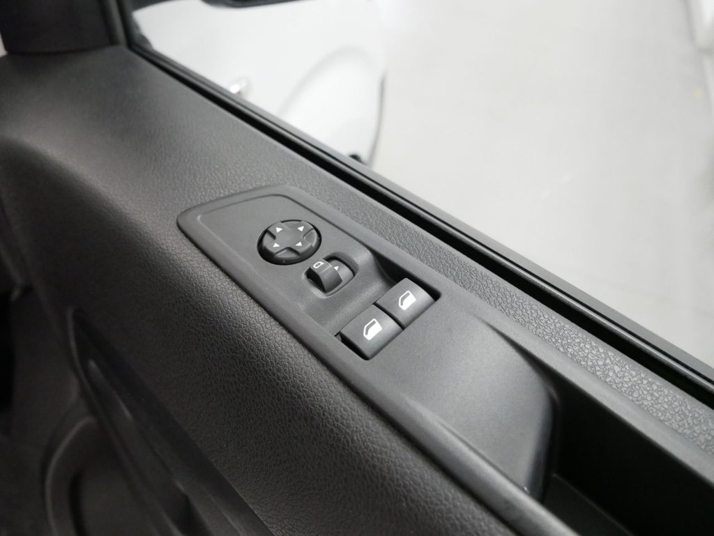 Used Toyota ProAce 2024 for sale - 77835128: Photo 45