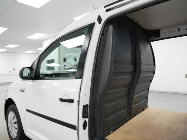 Used Volkswagen Caddy Maxi 2020 for sale - 76162802: Photo 26