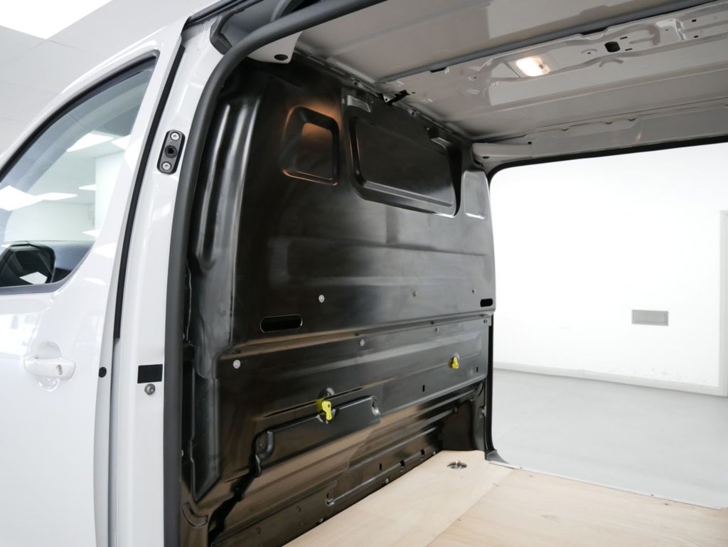 Used Peugeot Expert 2024 for sale - 76162956: Photo 30