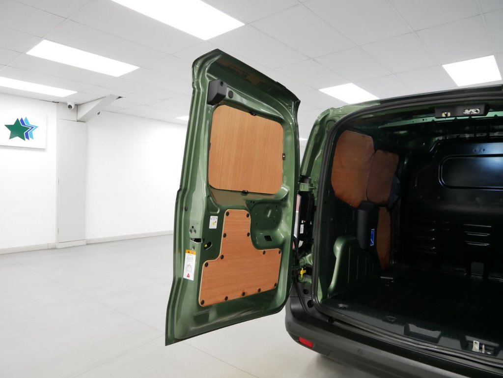 Used Ford Transit Courier 2024 for sale - 76303499: Photo 25