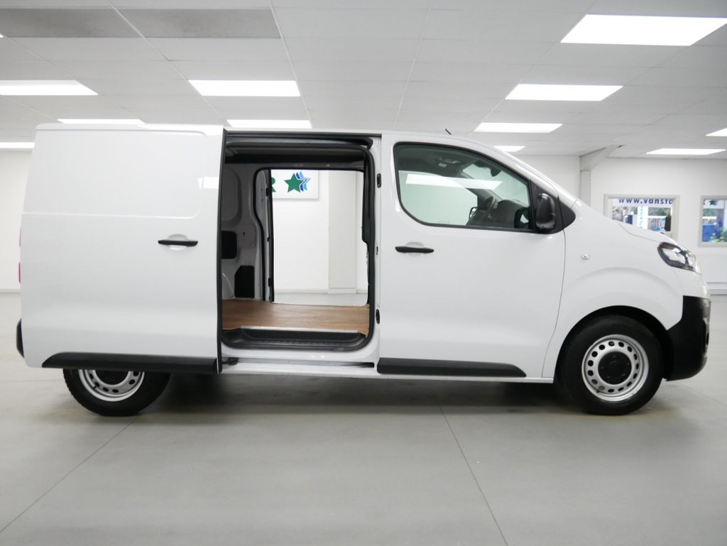 Used Vauxhall Vivaro 2022 for sale - 77321394: Photo 28