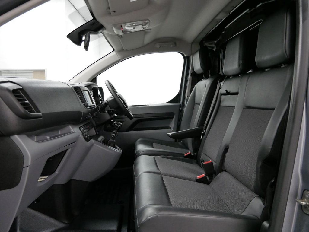 Used Vauxhall Vivaro 2021 for sale - 76223066: Photo 19