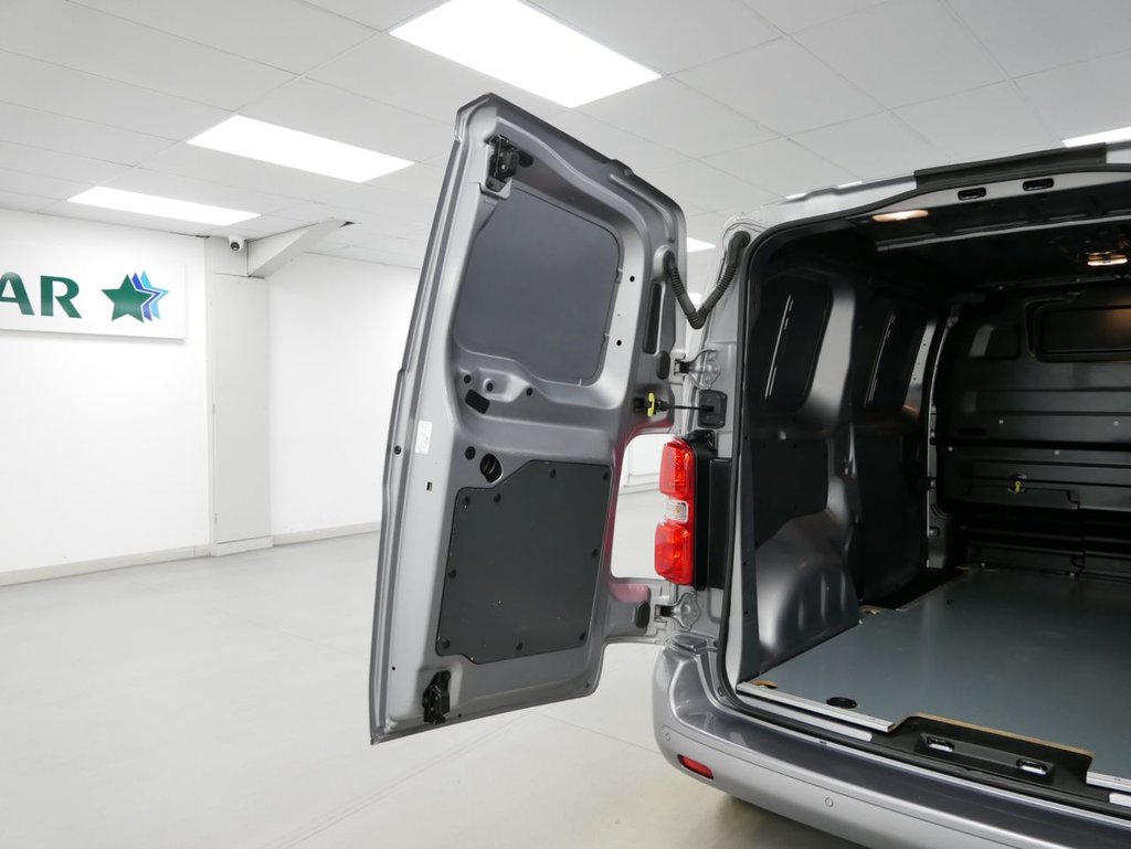 Used Vauxhall Vivaro 2021 for sale - 76223066: Photo 27