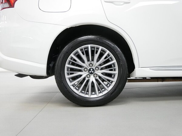 Used Mitsubishi Outlander 2020 for sale - 75254024: Photo 31