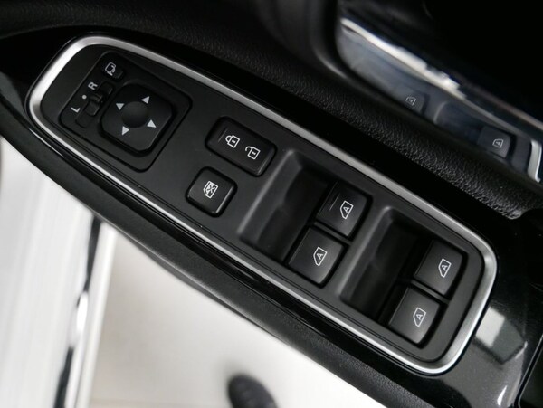 Used Mitsubishi Outlander 2020 for sale - 75254024: Photo 34