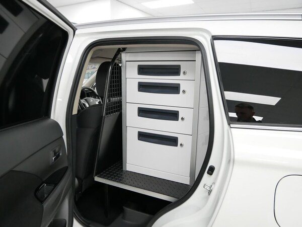 Used Mitsubishi Outlander 2020 for sale - 75254024: Photo 3