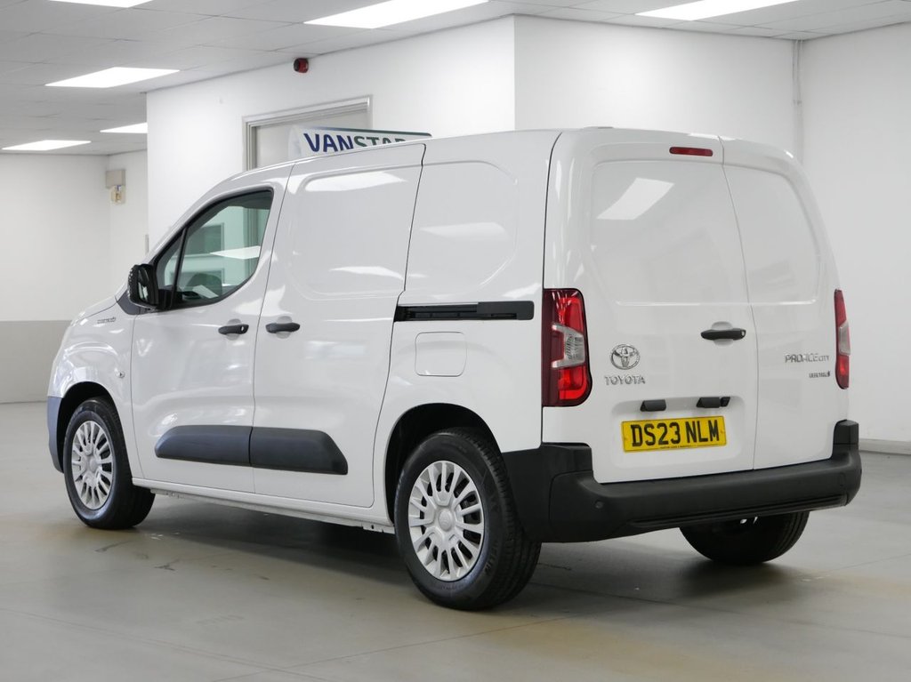 Used Toyota ProAce 2023 for sale - 77451605: Photo 15