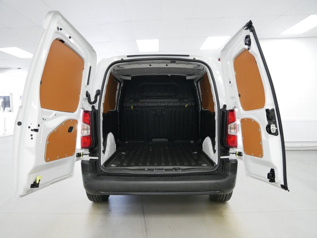 Used Toyota ProAce 2023 for sale - 77451605: Photo 4