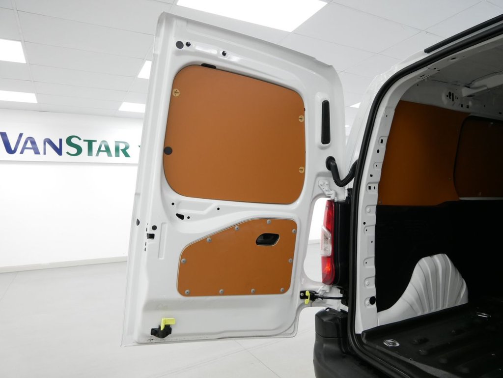 Used Toyota ProAce 2023 for sale - 77451605: Photo 40