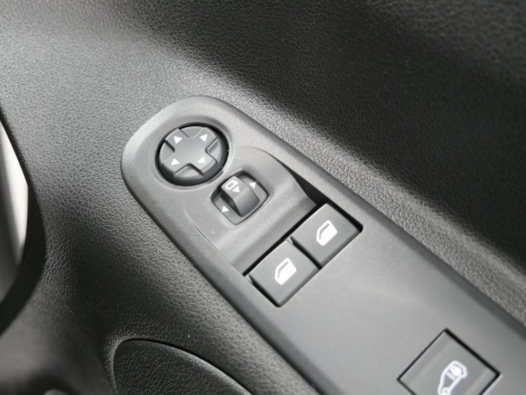 Used Toyota ProAce 2023 for sale - 77451605: Photo 43