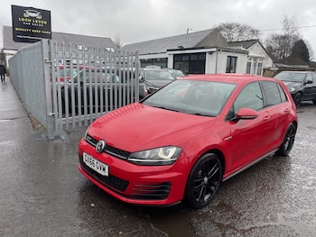 Used Volkswagen Golf 2016 for sale - 77635368: Photo