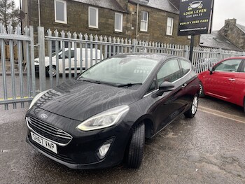 Used Ford Fiesta 2017 for sale - 77319853: Photo