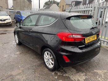 Used Ford Fiesta 2017 for sale - 77319853: Photo