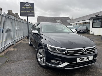 Used Volkswagen Passat 2016 for sale - 77049228: Photo