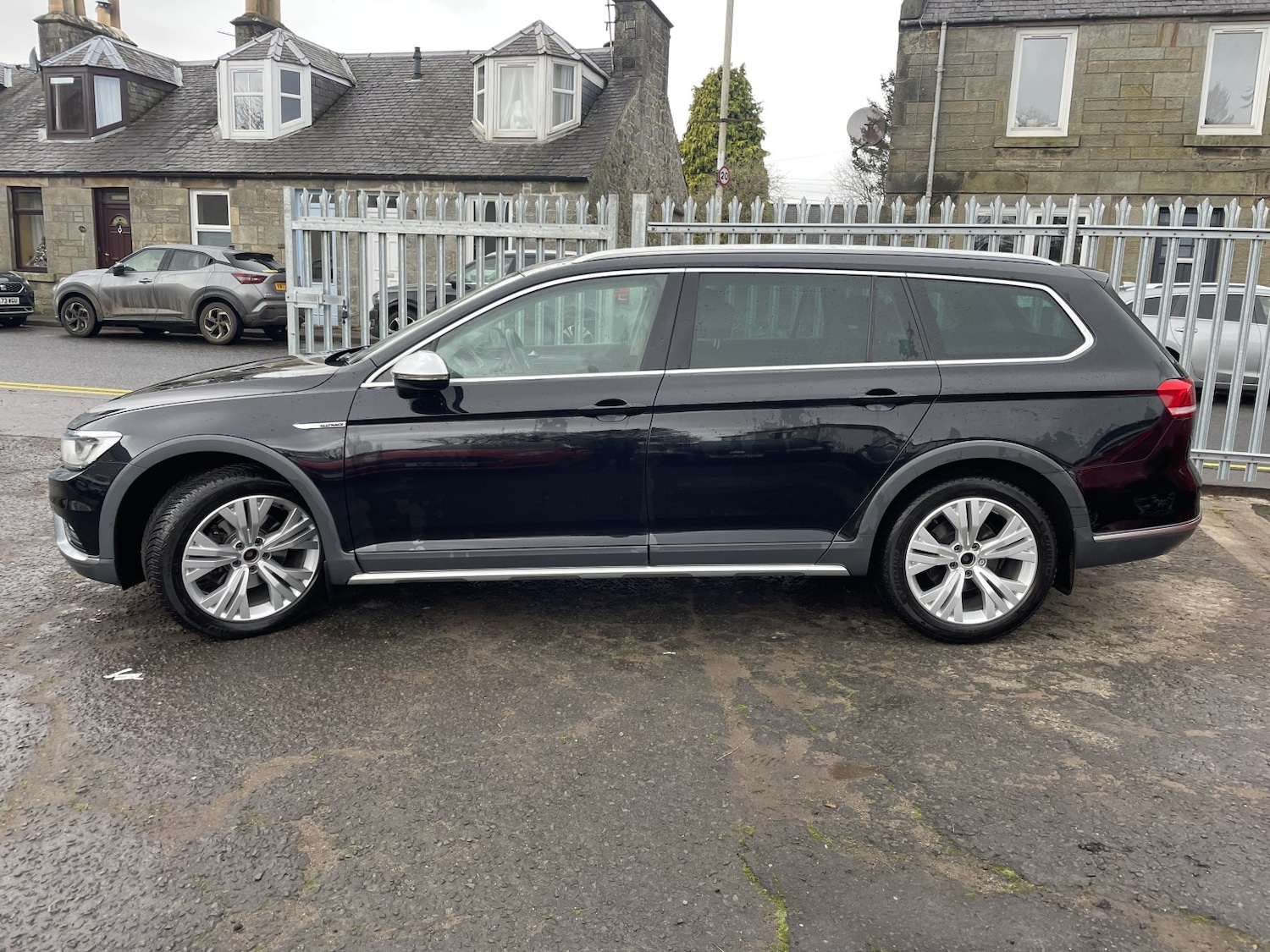 Used Volkswagen Passat 2016 for sale - 77049228: Photo 4