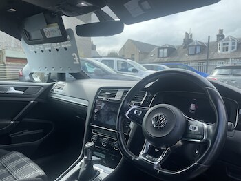 Used Volkswagen Golf 2018 for sale - 78698411: Photo