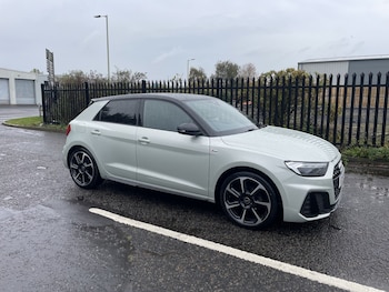2023 - 1.0 TFSI 25 Black Edition 5-Door
