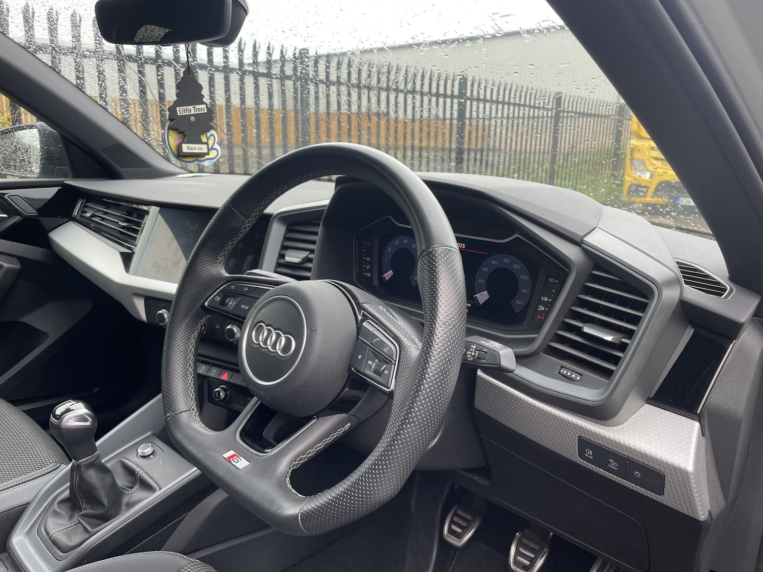 Used Audi A1 2023 for sale - 77453356: Photo 5