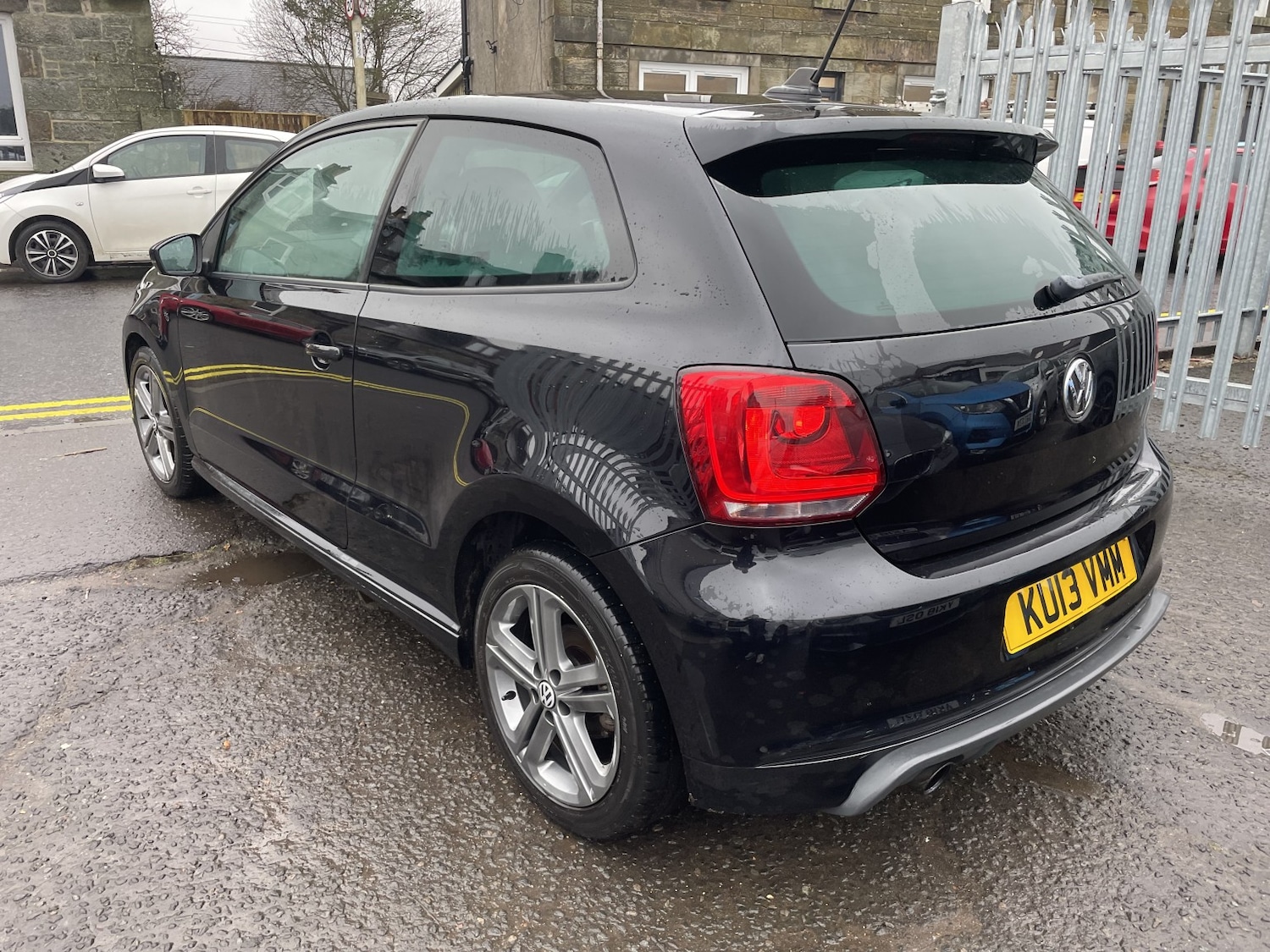 Used Volkswagen Polo 2013 for sale - 77558529: Photo 4