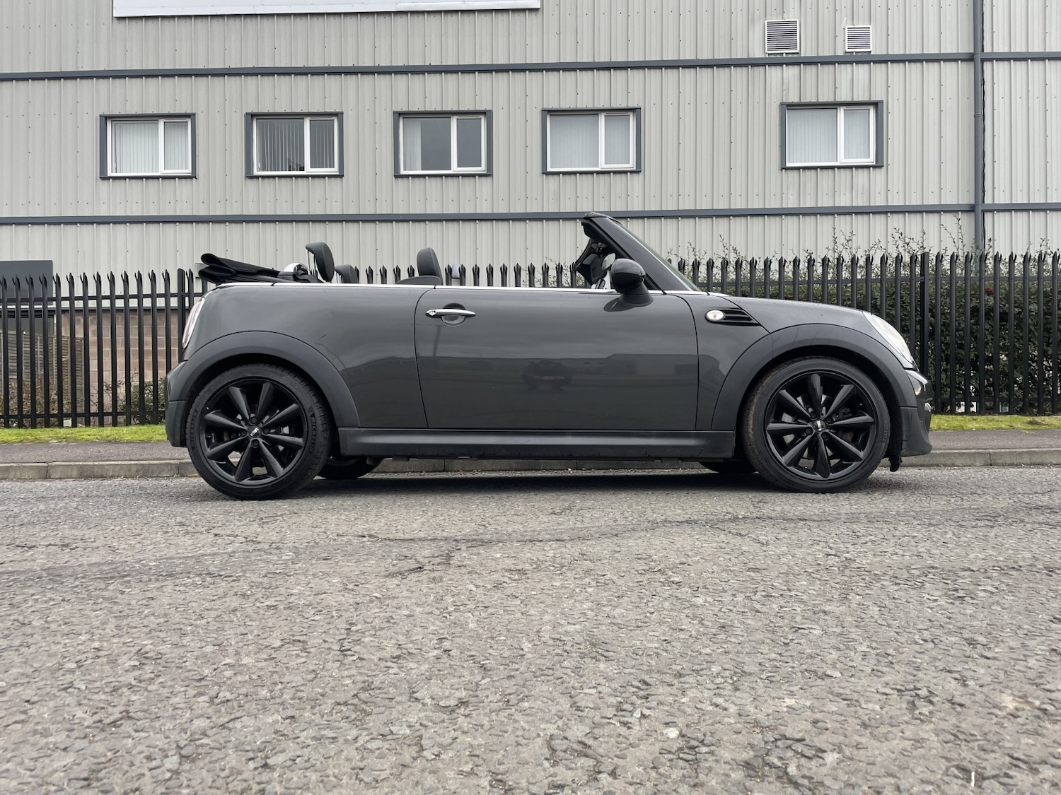 Used MINI Convertible 2012 for sale - 77049254: Photo 16