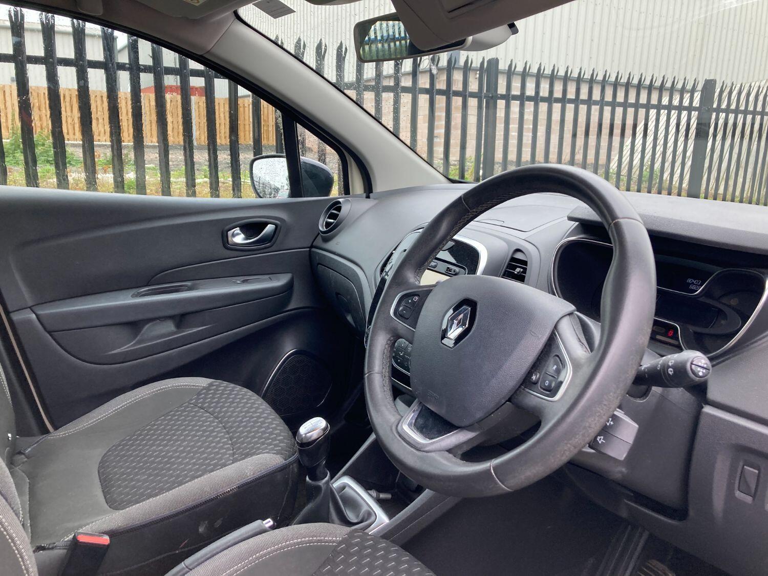 Used Renault Captur 2018 for sale - 76312466: Photo 8