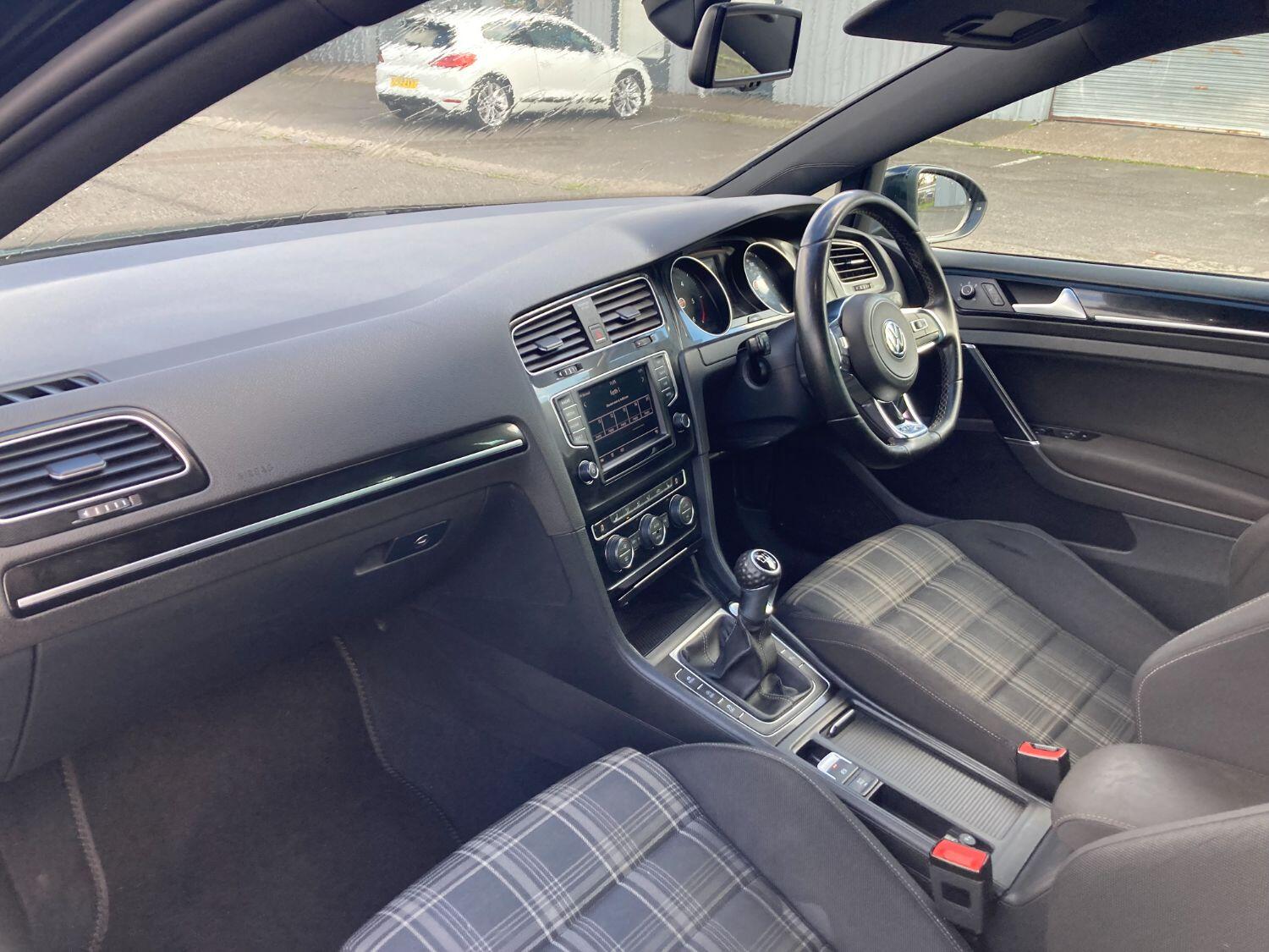 Used Volkswagen Golf 2016 for sale - 76305663: Photo 5