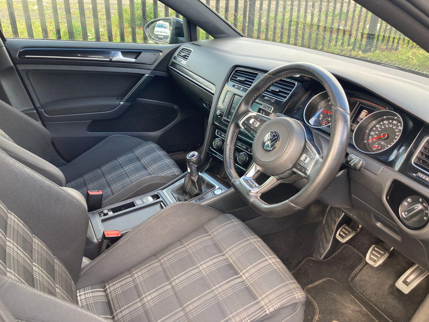 Used Volkswagen Golf 2016 for sale - 76305663: Photo 6