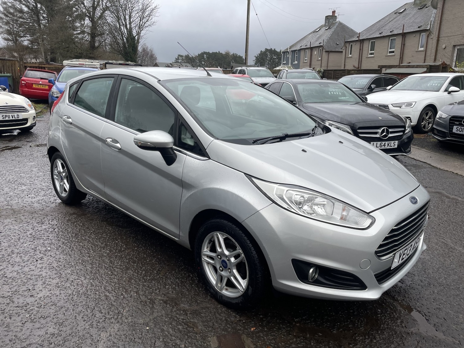 Used Ford Fiesta 2013 for sale - 77558487: Photo 2