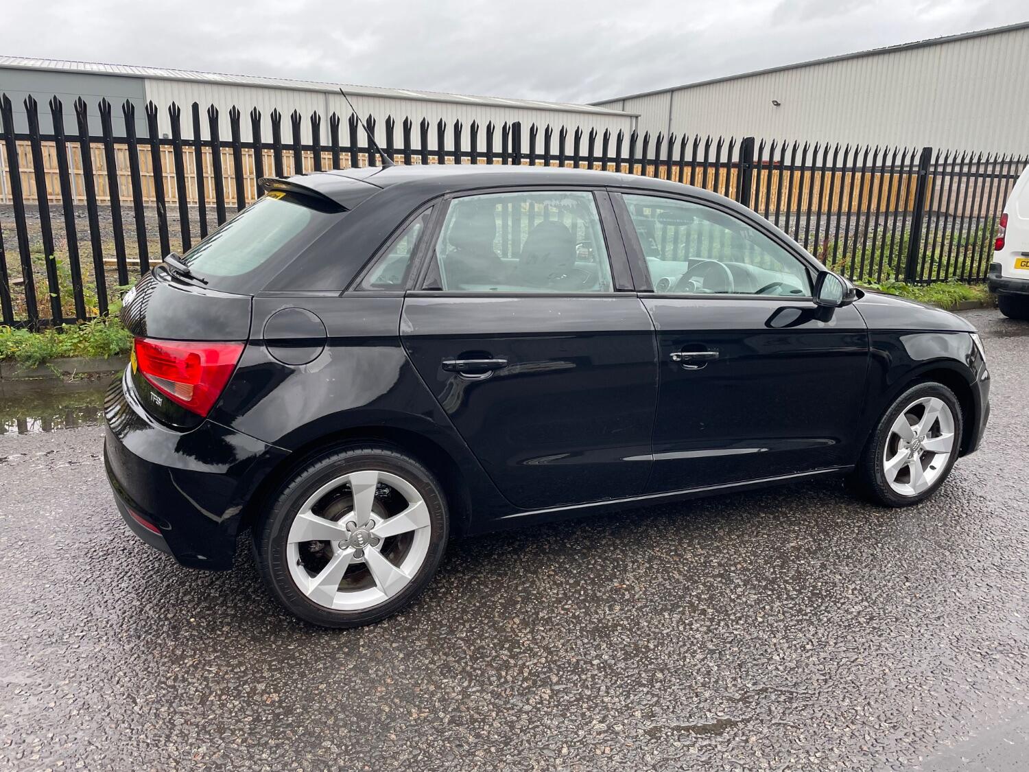 Used Audi A1 2016 for sale - 76430937: Photo 5