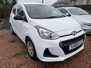 Used Hyundai i10 2018 for sale - 77049241: Photo